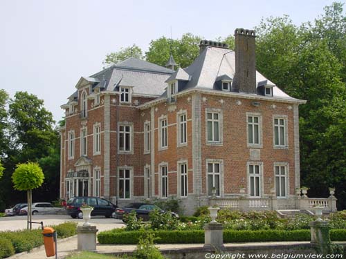 Gemeentehuis BOUTERSEM foto  