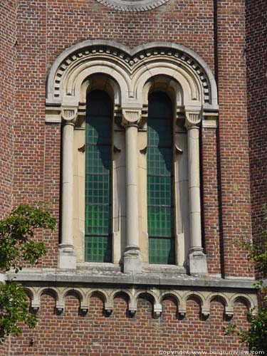 Heilig-Hartkerk van Blauwput (te Kessel-Lo) KESSEL-LO in LEUVEN / BELGI 