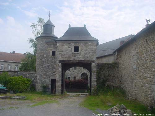 Tour de la Dime, Ferme de la Tour LOUVEIGNE  SPRIMONT / BELGIQUE 