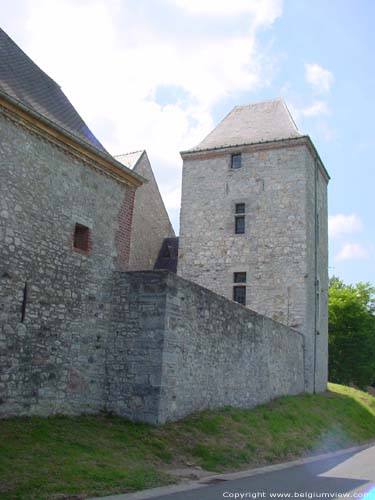 Hoeve van het Gerecht (te Ragnies) RAGNIES / THUIN foto 