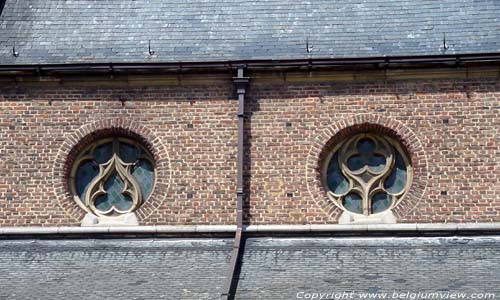 Sint-Mauruskerk HOLSBEEK / BELGI 
