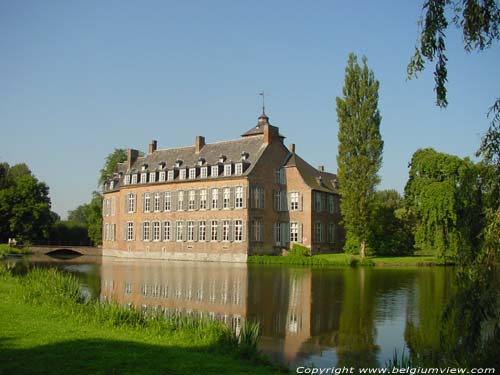 Kasteel Bayard EGHEZEE foto 