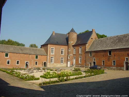 La Table d'Upignac EGHEZEE / BELGIUM 