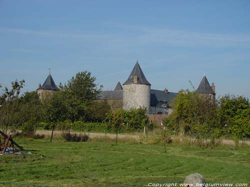 Marche Farm FORCHIES-LA-MARCHE in FONTAINE-L'EVEQUE / BELGIUM 