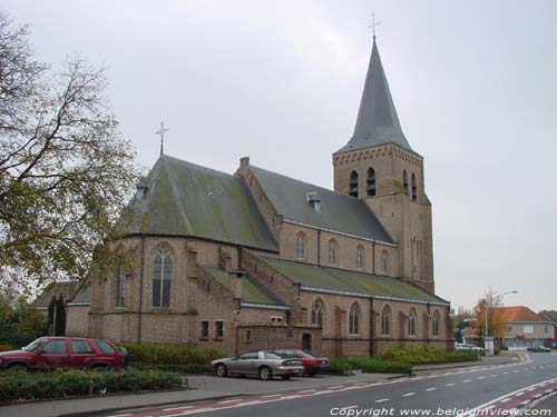 Sint-Servaaskerk RAVELS / BELGI 