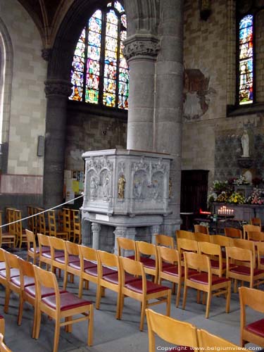 Dekenale Sint-Martinuskerk VISE in WEZET / BELGI 