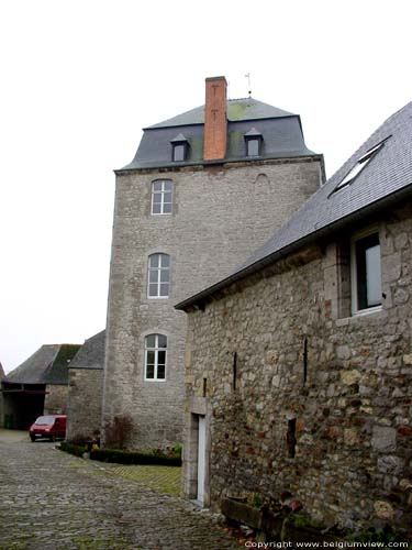 Roly's castle ROLY / PHILIPPEVILLE picture