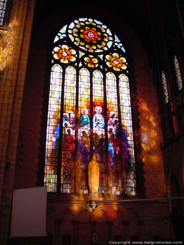 Sint-Remigiuskerk SINT-JANS-MOLENBEEK foto 