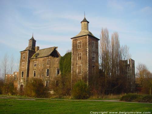 Oud kasteel van Farciennes FARCIENNES / BELGI 