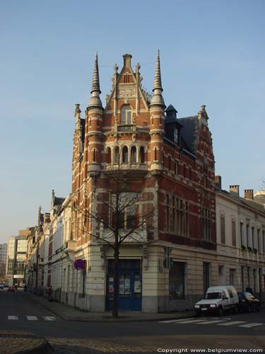 Le Loup ANTWERPEN 1 / ANVERS photo