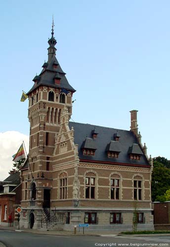 Oud Gemeentehuis Emblem RANST photo