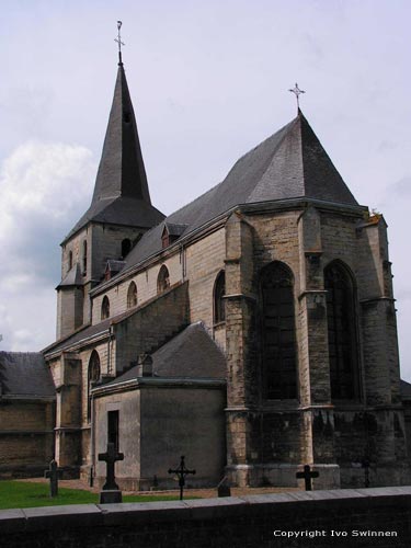 Sint-Aldegondiskerk AS foto Het koor (foto door Ivo Swinnen)