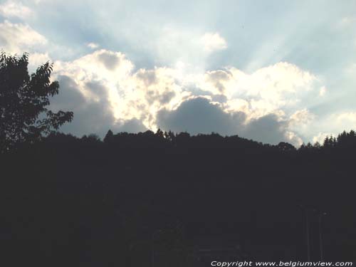 Coucher du soleil Notre Dame NAMUR / HASTIERE photo 