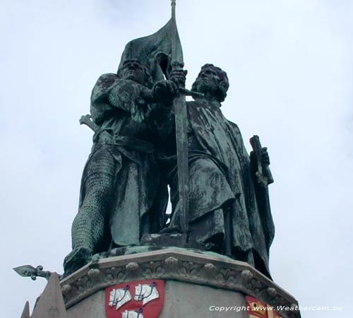 Statue Pieter de Koninc and Jan Breidel BRUGES / BELGIUM 