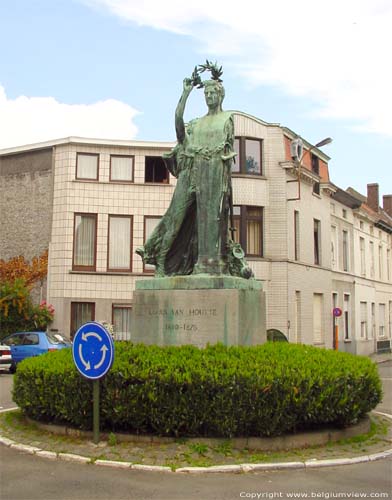 Standbeeld Louis Van Houtte GHENT / BELGIUM 