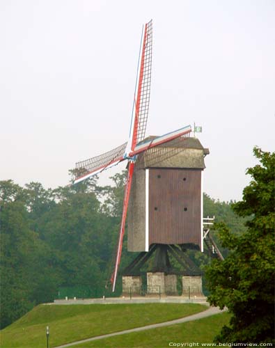 Moulin Maison de Saint-Jean BRUGES / BELGIQUE 