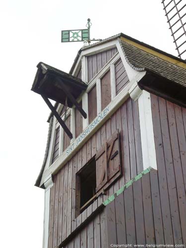 Moulin Maison de Saint-Jean BRUGES / BELGIQUE 