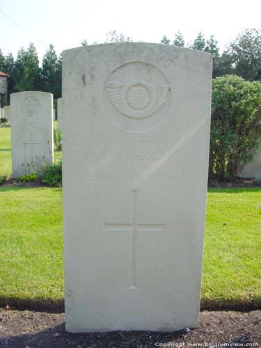 Cimitire militaire Brittanique NIEUWPOORT  NIEUPORT / BELGIQUE 