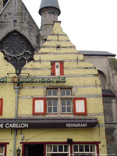 Le Carillon OUDENAARDE  AUDENARDE / BELGIQUE 