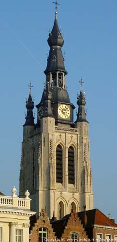 Sint-Martinuskerk KORTRIJK / BELGIË 