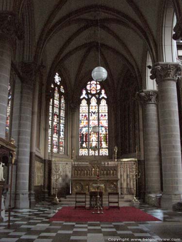 Sint-Martinuskerk KORTRIJK foto