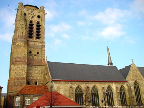 Sint-Nicolaaskerk VEURNE foto Overzicht