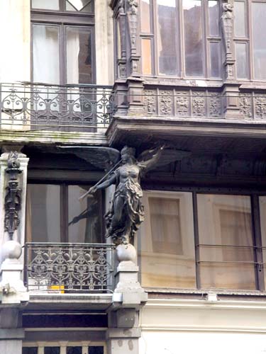 Herenhuis houten erker BRUSSEL-STAD / BRUSSEL foto