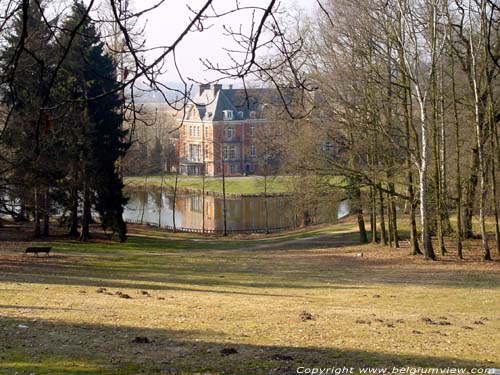 Mausissens calstle - UZ Pellenberg parc. PELLENBERG / LUBBEEK picture