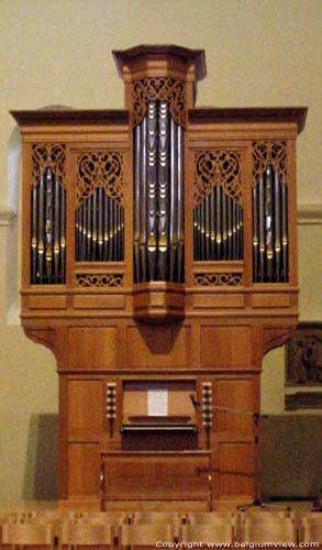 Sint-Amanduskerk ROESELARE / BELGI Detailfoto van het orgel