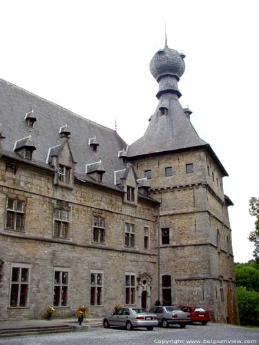 Kasteel van de Prinsen CHIMAY foto 