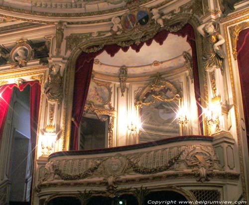 Kasteel van de Prinsen CHIMAY foto Theater