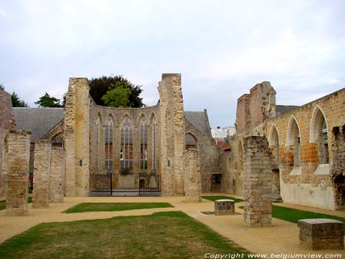 Ruines de l'glise du Beguinage TIENEN  TIRLEMONT / BELGIQUE 