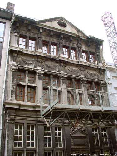 La Maison de Pierre MAASEIK / BELGIQUE 