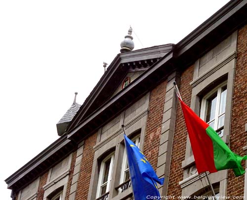 Stadhuis - Het Groene Schildt MAASEIK / BELGI 