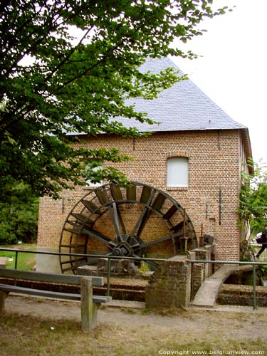 Moulin d'eau sur Petite Nete (Nete Blanche) RETIE / BELGIQUE 