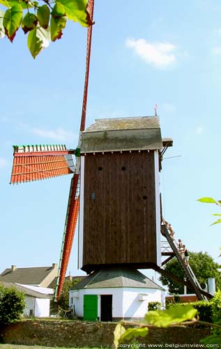 Moulin Rue de croix KORTEMARK / BELGIQUE 