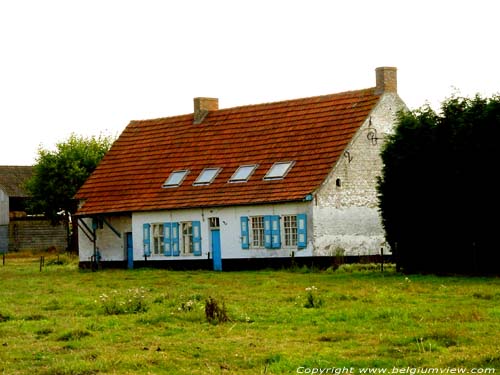 Farm in Bovekerke KOEKELARE / BELGIUM 