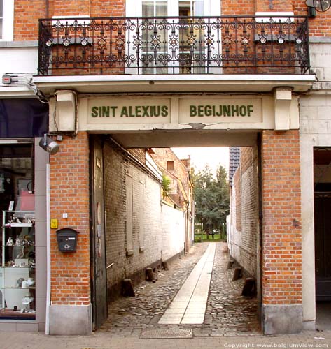 Saint-Alexus beguinage DENDERMONDE / BELGIUM 