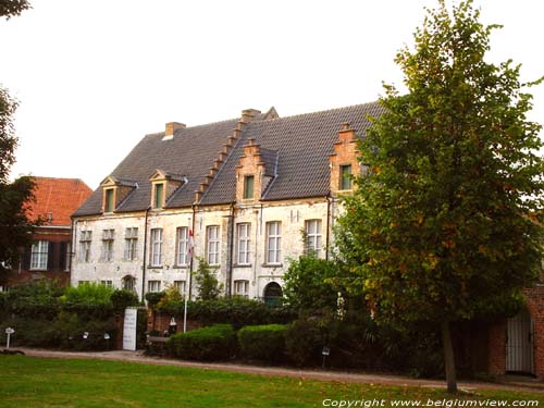 Beguinage Saint-Alexus DENDERMONDE  TERMONDE / BELGIQUE 