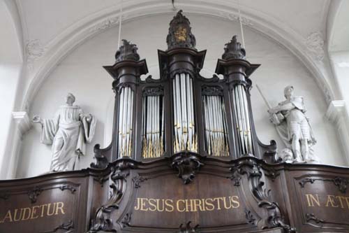 glise de l'ancien hpital Notre Dame GERAARDSBERGEN  GRAMMONT / BELGIQUE 