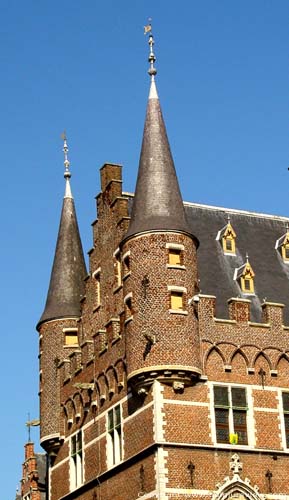 Town Hall GERAARDSBERGEN / BELGIUM 