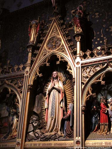 Sint-Bartholomeuskerk GERAARDSBERGEN foto 