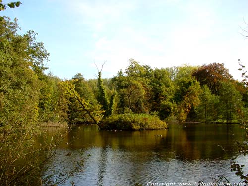 Provincial domain Puyenbroek WACHTEBEKE picture