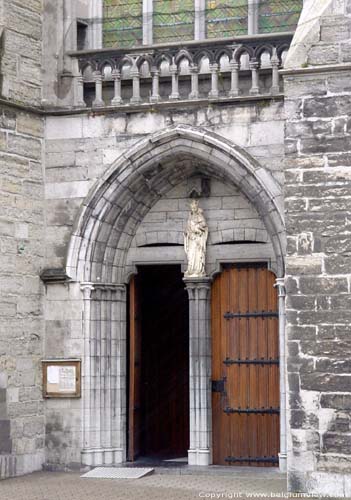 glise Notre Dame DEINZE / BELGIQUE 