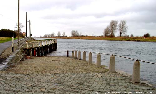 Kanaal ZEEBRUGGE / BRUGGE foto 