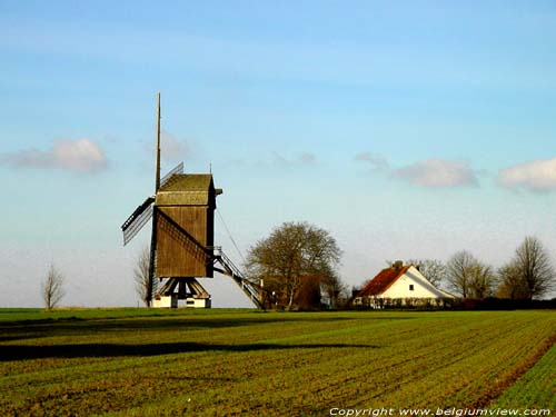 Huisekoutermolen (te Huise) ZINGEM / BELGI 