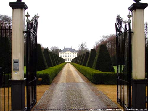 Zoerselhof / Zoersel Court  ZOERSEL / BELGIUM 