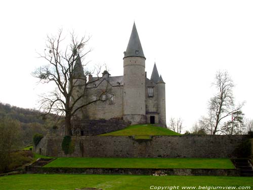 Kasteel van Vves CELLES in HOUYET / BELGI 