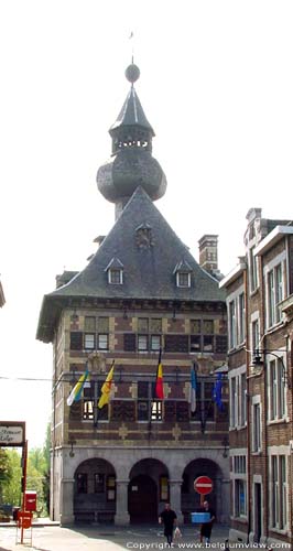 Stadhuis VISE in WEZET / BELGI 