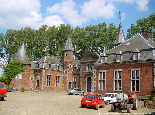 Montigny Farm (in Hanret) EGHEZEE / BELGIUM 